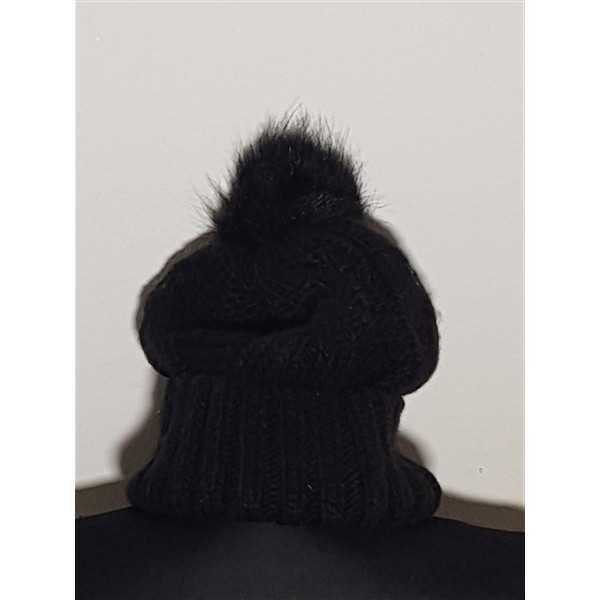 Caciula copii model cu ciucure pufos H&M