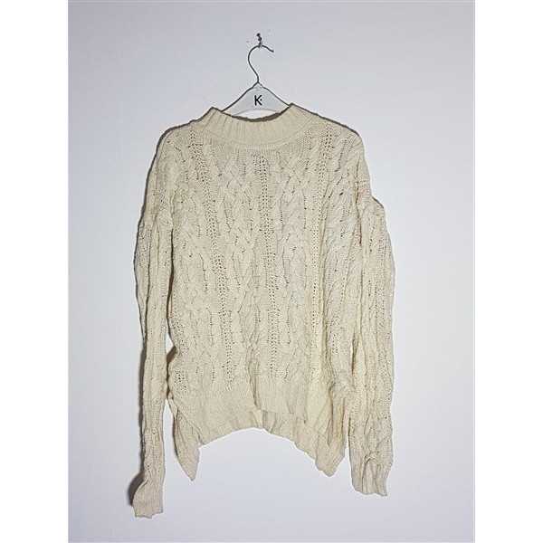 Pulover dama cu model impletit Bershka