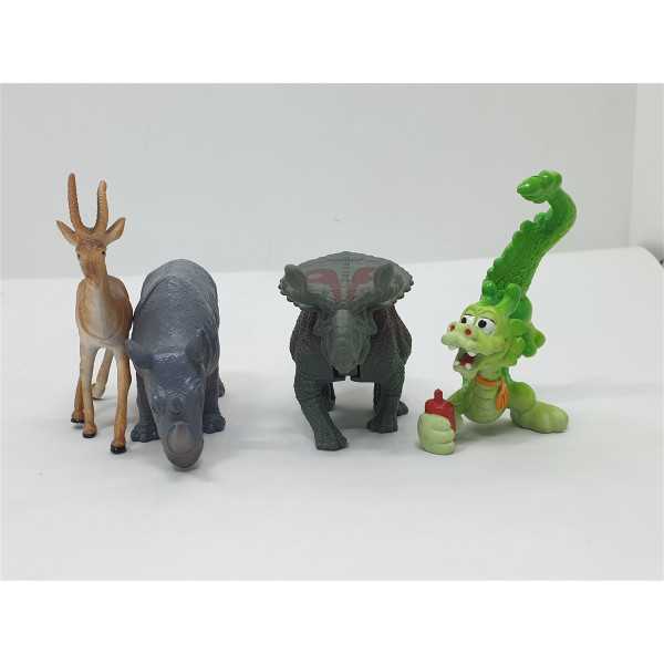 Set 4 figurine din plastic diverse animalute