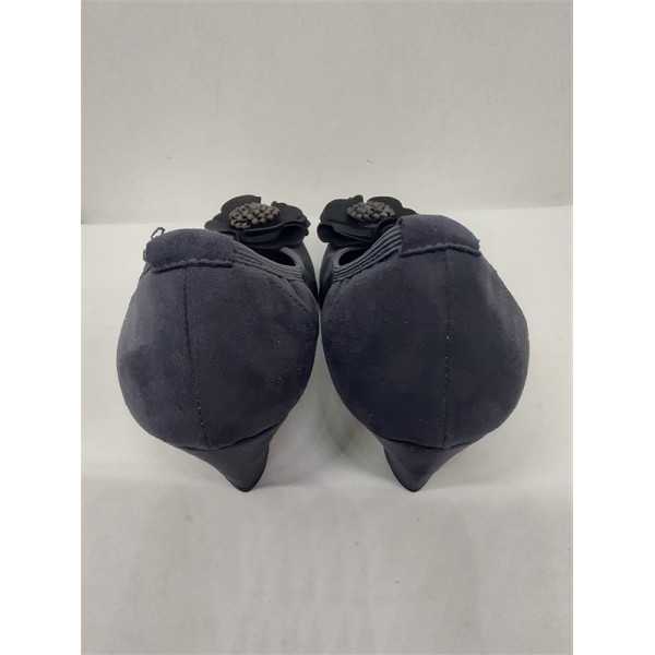 Pantofi dama din material textil marime 35