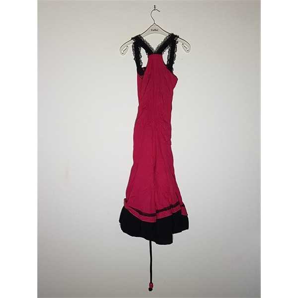 Rochita dama deosebita pentru vara