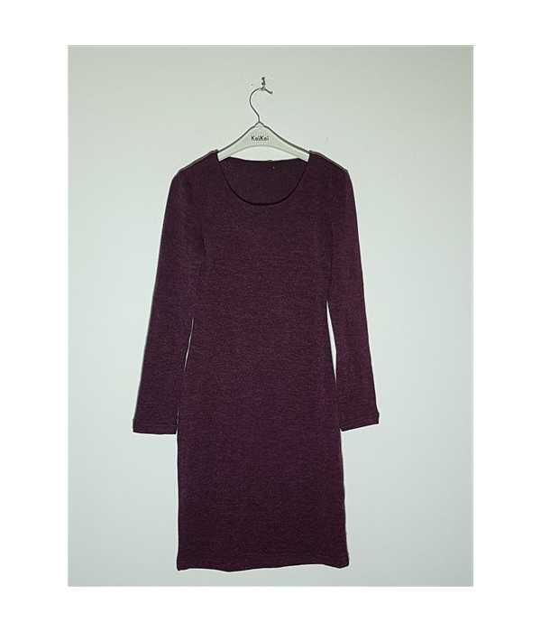 Rochie dama usor decoltata la piept