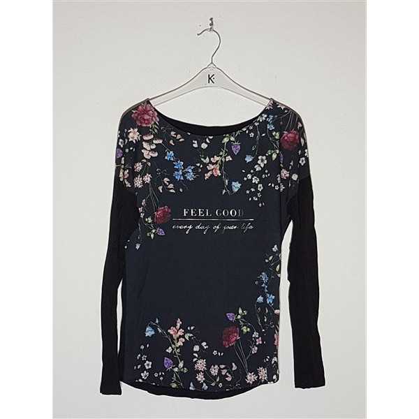 Bluzita dama pentru primavara cu print floral multicolor