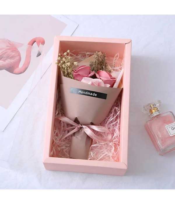 Cutiuta cu buchetel de trandafiri roz din sapun pentru Valentines Day sau 8 Martie Cutiuta cu buchetel de trandafiri roz din sapun pentru Valentines Day sau 8 Martie