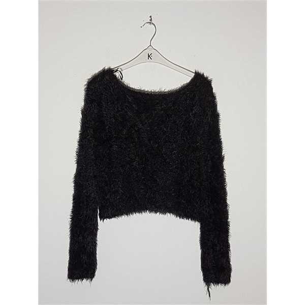 Cardigan pufos model cu un nasturel H&M
