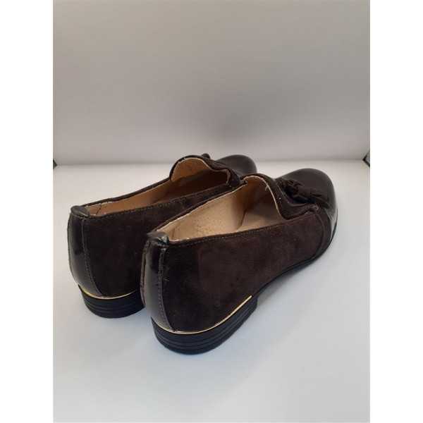 Pantofi pentru fetite culoare maro marime 35