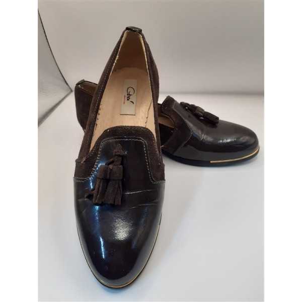 Pantofi pentru fetite culoare maro marime 35