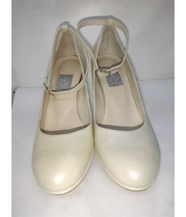 Pantofi dama eleganti marime 37 Pantofi dama eleganti marime 37