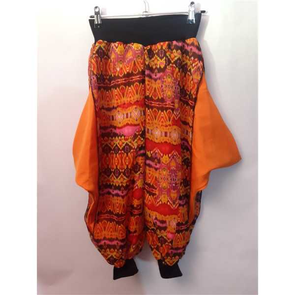 Pantaloni dama trei sferturi salvari