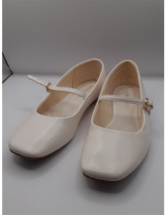 Pantofi pentru fetite culoare alb marime 35