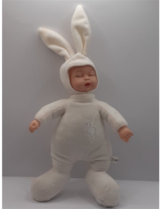 Papusica bebelus cu costum de iepuras