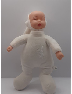 Papusica bebelus cu costum de iepuras 2