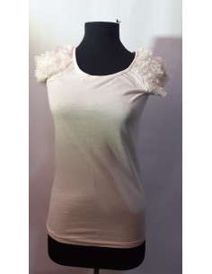 Tricou dama cu danteluta la maneci