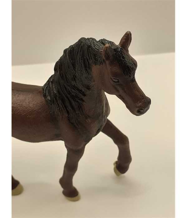Figurina Calut maro