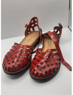 Sandale dama model perforat marime 38