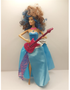 Papusa Mattel cu chitara