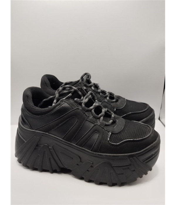 Pantofi sport cu platform dama Bershka marime 37 Pantofi sport cu platform dama Bershka marime 37