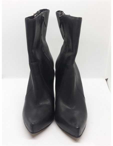 Cizmulite dama cu toc Carvela nr 40