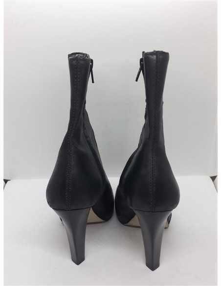 Cizmulite dama cu toc Carvela nr 40