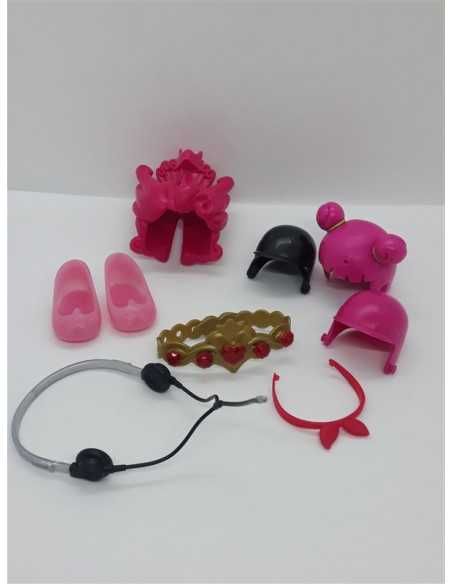 Set cu accesorii pentru papusi