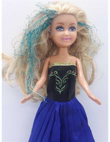 Papusica cu parul blond si suvite verzi 25 cm