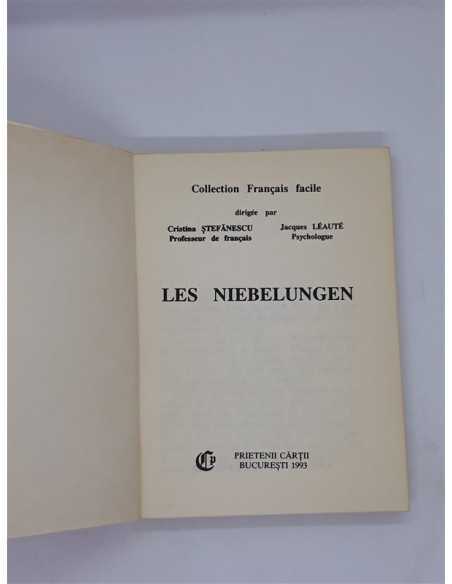 Miorita in limba fraceza, Colectia Francais Facile