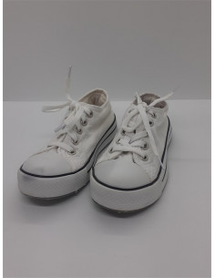 Tenisi albi pentru fetite cu luminite nr 29 Converse
