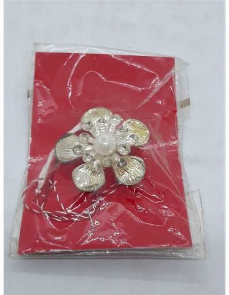 Brosa aurie floricica tip martisor