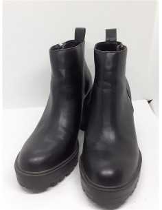 Botine cu toc si talpa track MNG marime 39