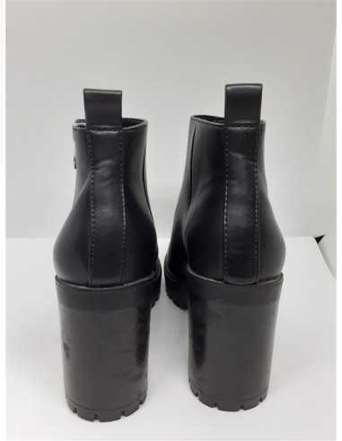 Botine cu toc si talpa track MNG marime 39