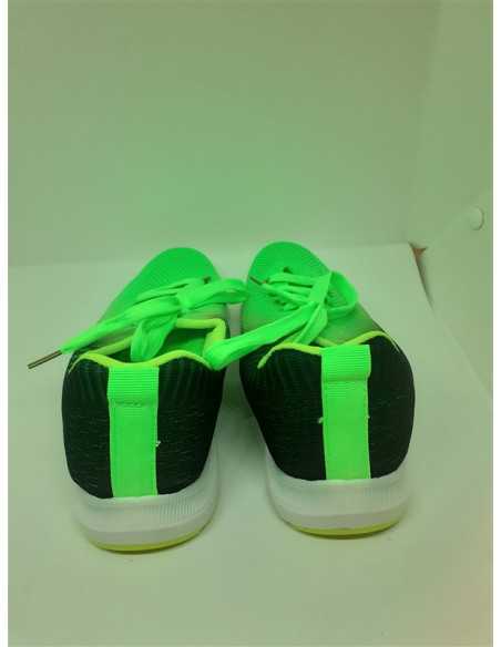 Adidasi model universal culoare verde marime 40 Adidasi model universal culoare verde marime 40