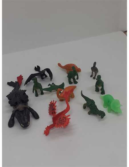 Set 12 figurine dinozauri diverse modele pentru copii