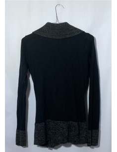 Bluza dama cu maneca lunga si decolteu adanc Bodyflirt 2