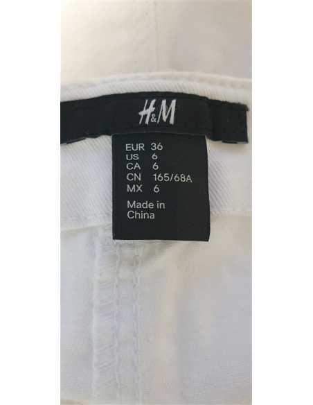 Pantaloni scurti blugi imprimeu cu floricele H&M
