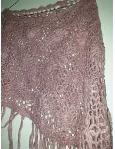 Poncho dama roz tricotat cu franjuri 2
