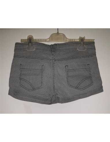 Pantaloni scurti de dama cu model pepit