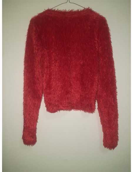 Pulover dama pufos cu decolteu usor la gat Bershka