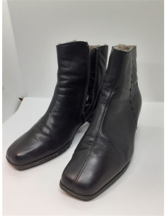 Ghetute dama calduroase cu toculet marime 37