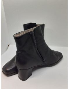 Ghetute dama calduroase cu toculet marime 37 2