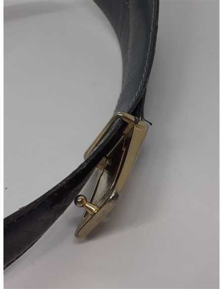 Curea cu catarama din metal culoare auriu Curea cu catarama din metal culoare auriu