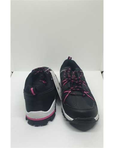 Adidasi dama marime 41 Crossroad