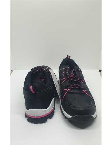 Adidasi dama marime 41 Crossroad