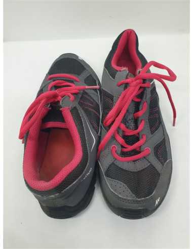 Pantofi sport dama Quechua marime 38