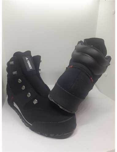 Ghete sport barbati Terrex adidas Cold Rdy marime 43