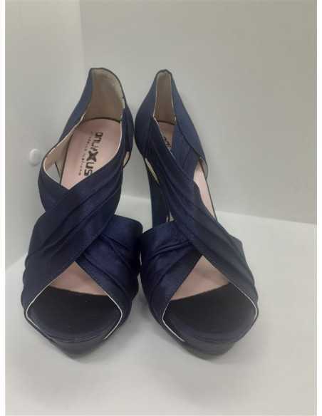 Pantofi dama din material lucios marime 37