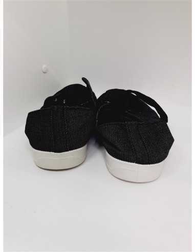 Tenisi barbati culoare negru marime 41