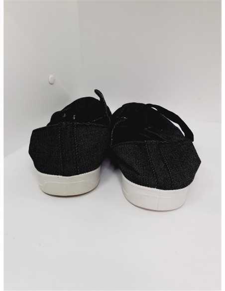 Tenisi barbati culoare negru marime 41