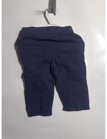 Pantaloni scurti pentru baieti cu nasturei decorativi