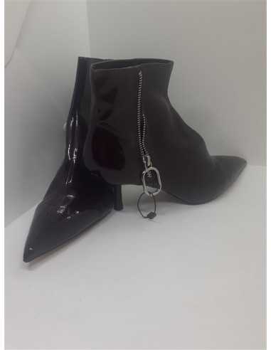 Ghetute dama pentru primavara marime 40 Zara