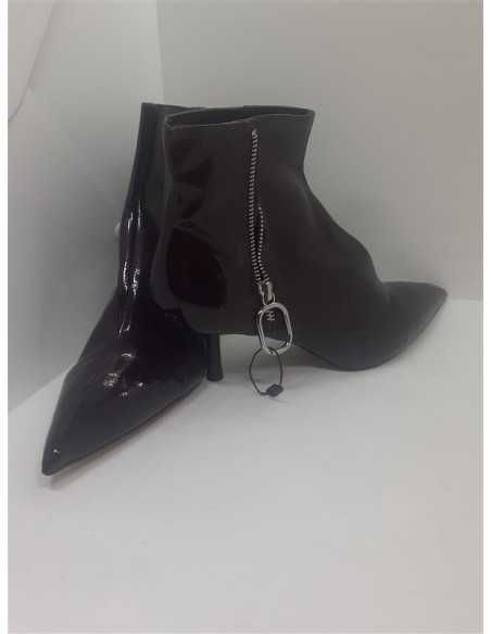 Ghetute dama pentru primavara marime 40 Zara